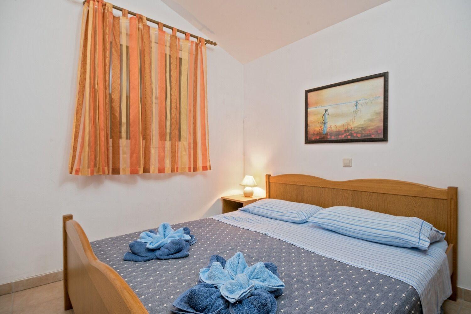 Apartments Bisernica-With Pool Ražanj 외부 사진