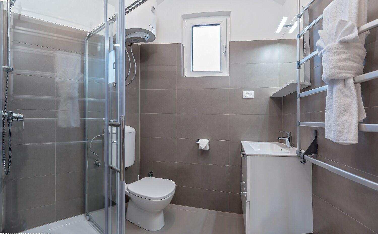 Apartments Bisernica-With Pool Ražanj 외부 사진