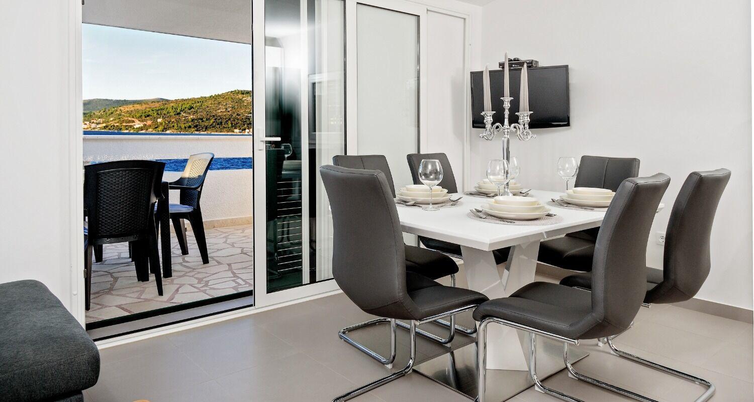 Apartments Bisernica-With Pool Ražanj 외부 사진