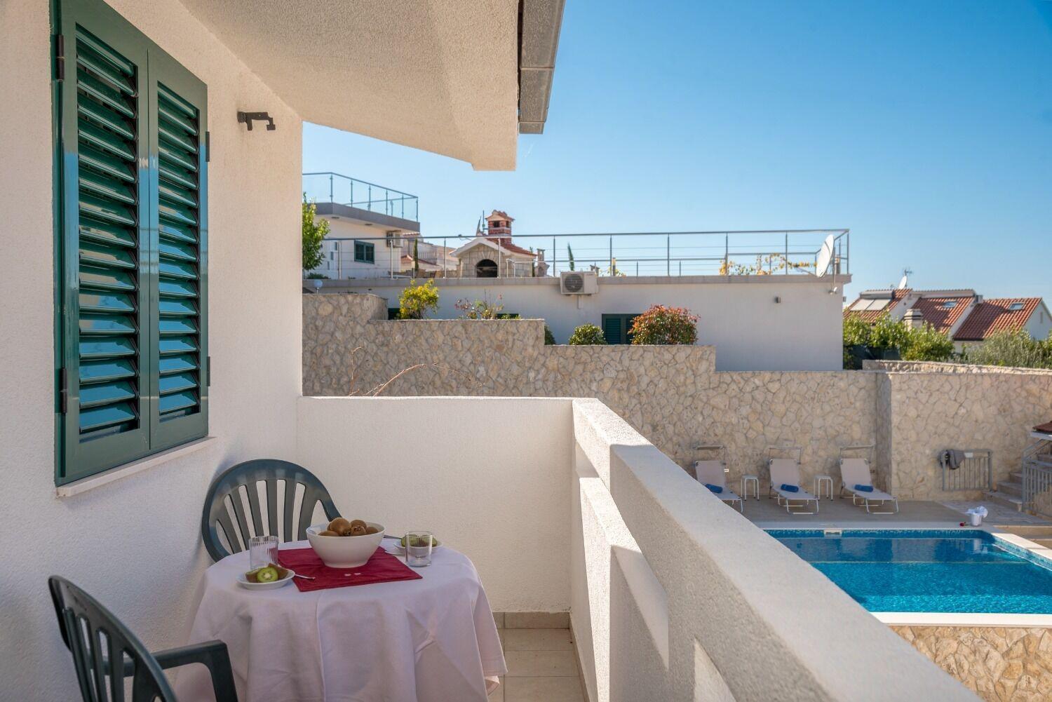 Apartments Bisernica-With Pool Ražanj 외부 사진